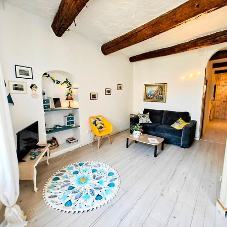St Joseph - Great Holiday Flat - Old Town For 4 Nice Eksteriør billede